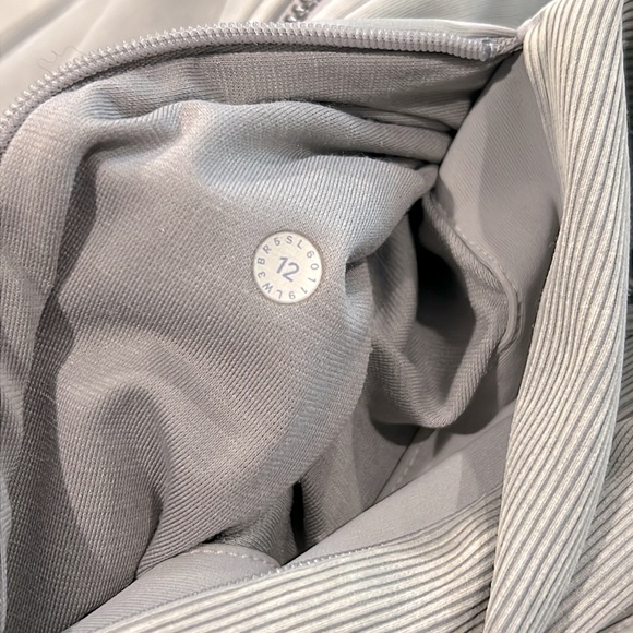 EUC Lululemon Cut Class Jacket Washed French Clay - size 12 - Picture 10 of 10